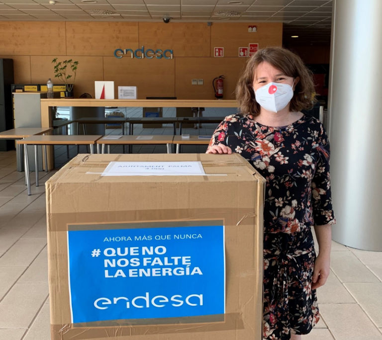 Endesa dona mascaretes